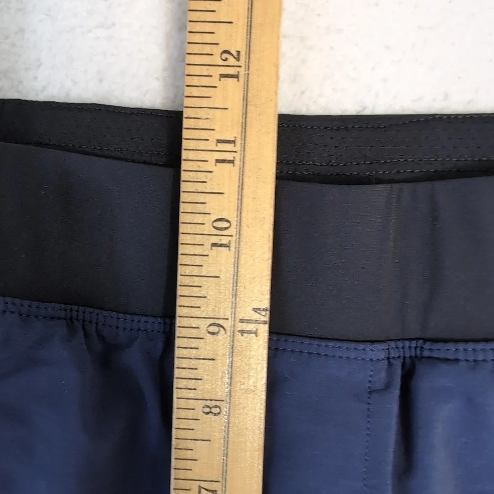 Fabletics Shorts Mens Sm 28